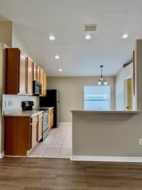 En Renta: $2,495 (4 camas, 3 baños, 1836 Pies cuadrados)