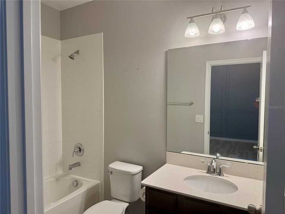 For Rent: $2,450 (3 beds, 2 baths, 1839 Square Feet)