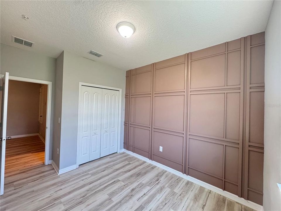 For Rent: $2,450 (3 beds, 2 baths, 1839 Square Feet)