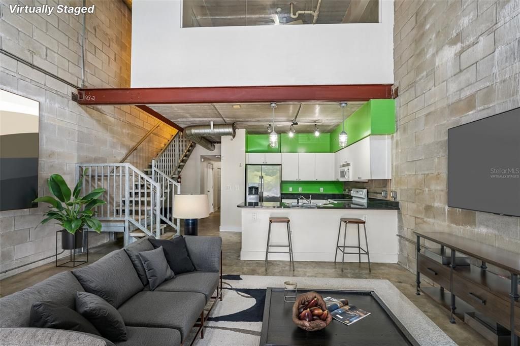 For Sale: $239,000 (3 beds, 3 baths, 1400 Square Feet)