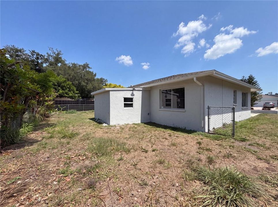 En Venta: $295,000 (2 camas, 2 baños, 1285 Pies cuadrados)
