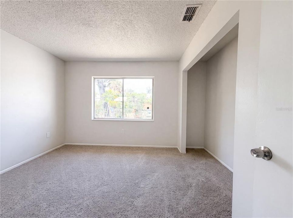 En Venta: $295,000 (2 camas, 2 baños, 1285 Pies cuadrados)