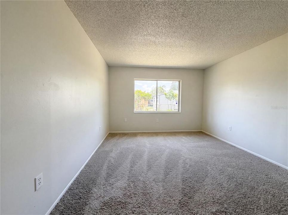 En Venta: $295,000 (2 camas, 2 baños, 1285 Pies cuadrados)