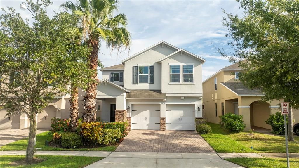 For Sale: $465,000 (4 beds, 2 baths, 2328 Square Feet)