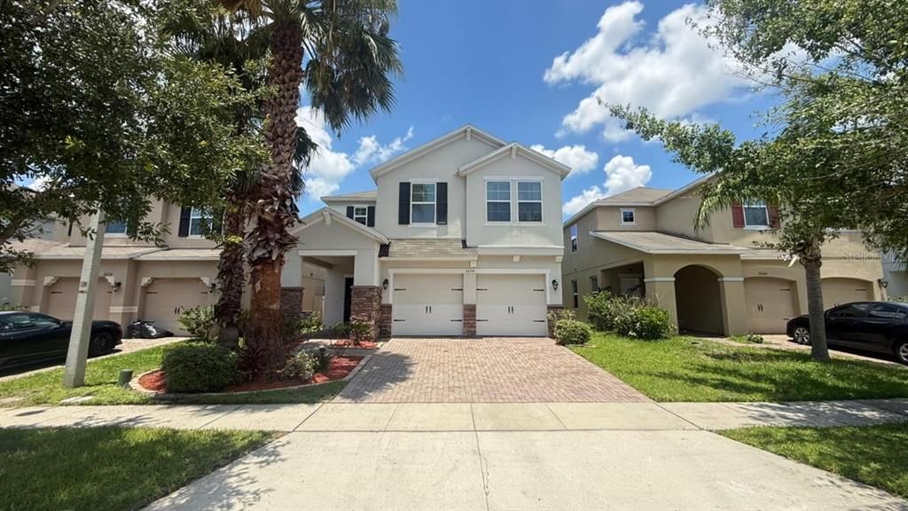 For Sale: $465,000 (4 beds, 2 baths, 2328 Square Feet)