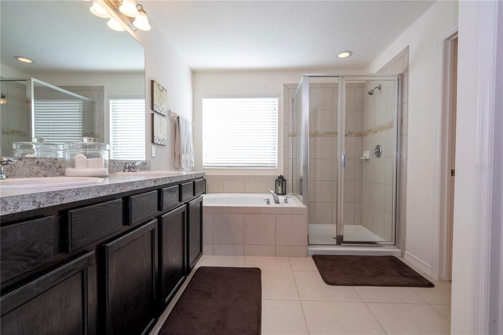 For Sale: $465,000 (4 beds, 2 baths, 2328 Square Feet)