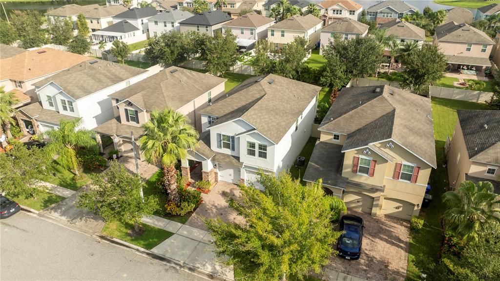 For Sale: $465,000 (4 beds, 2 baths, 2328 Square Feet)