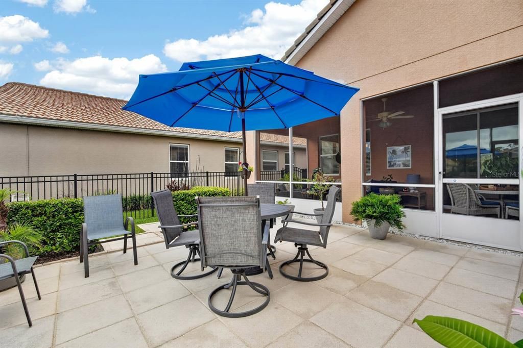 For Sale: $399,000 (3 beds, 2 baths, 1754 Square Feet)