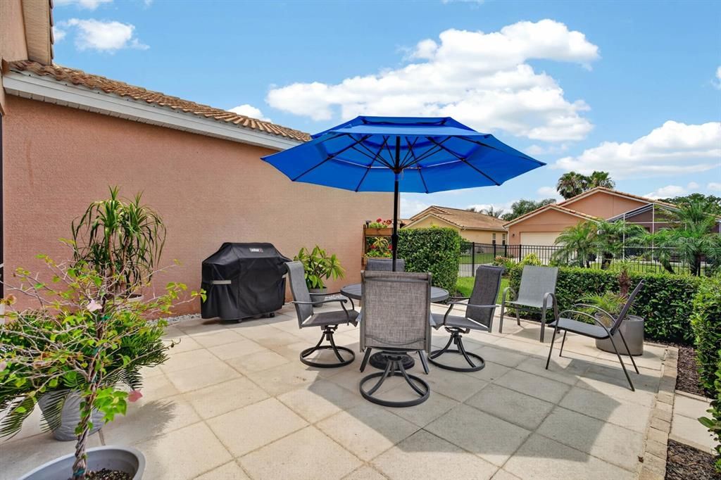 For Sale: $399,000 (3 beds, 2 baths, 1754 Square Feet)