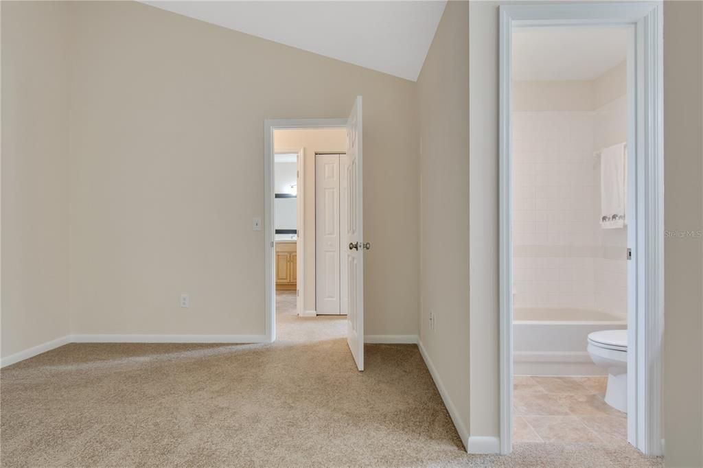 For Rent: $1,565 (3 beds, 2 baths, 1089 Square Feet)