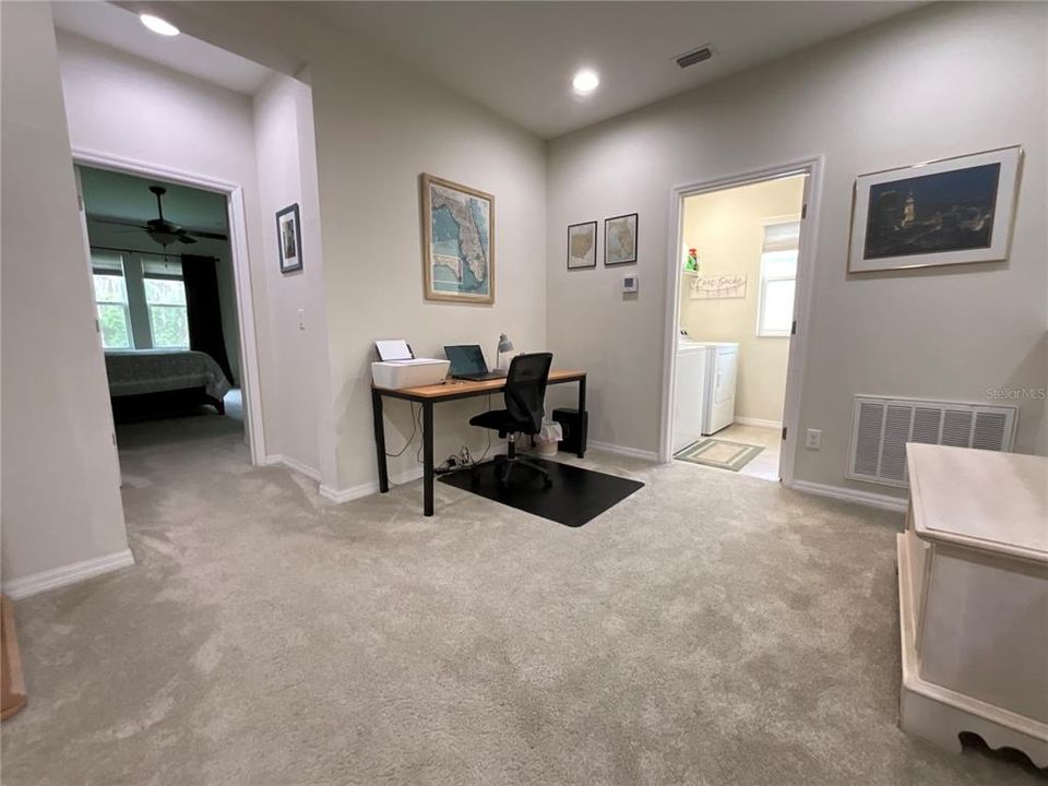 En Venta: $385,000 (3 camas, 2 baños, 1852 Pies cuadrados)