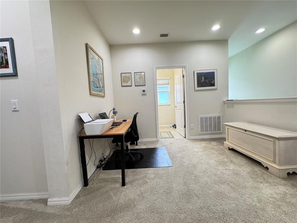 En Venta: $385,000 (3 camas, 2 baños, 1852 Pies cuadrados)