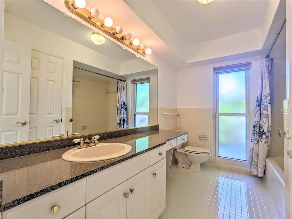 В аренду: $6,195 (3 спален, 3 ванн, 2476 Квадратных фут)