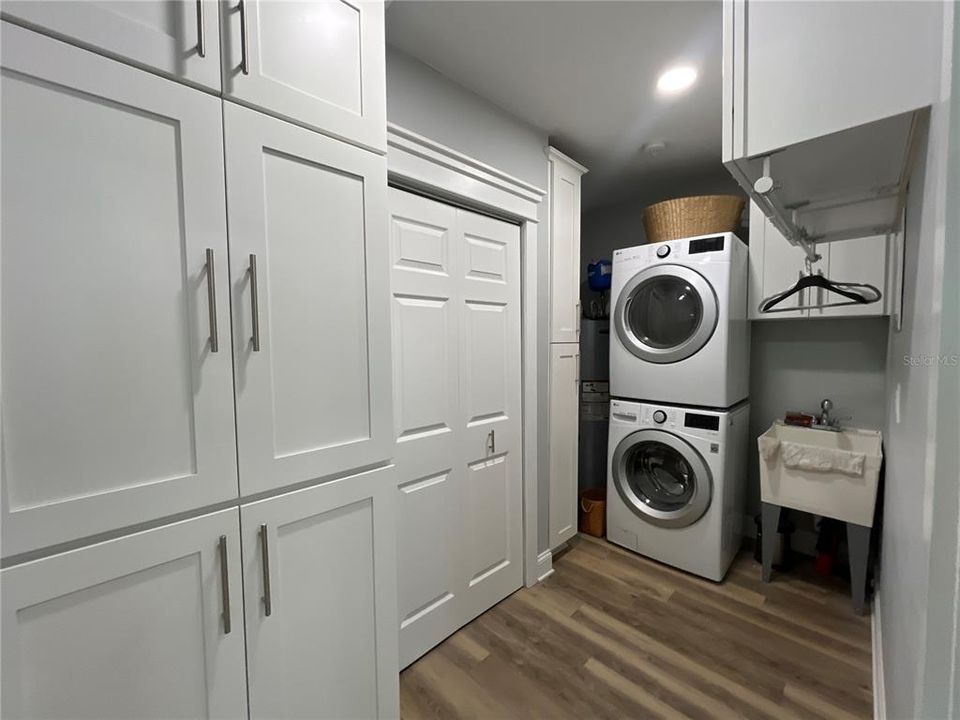 В аренду: $3,500 (2 спален, 2 ванн, 1300 Квадратных фут)