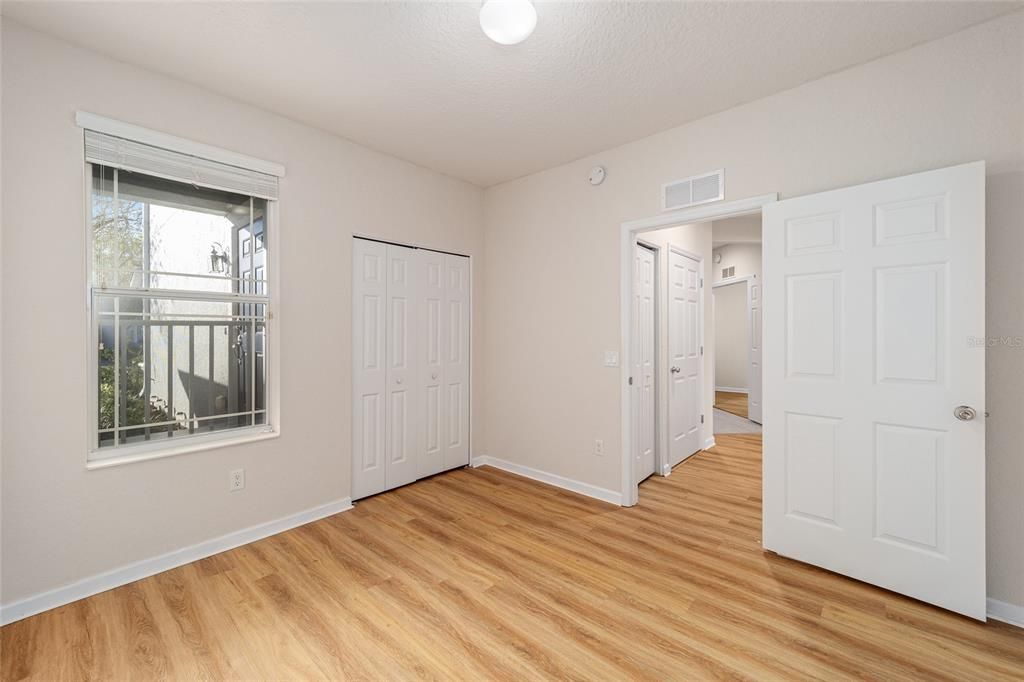 For Rent: $1,700 (3 beds, 2 baths, 1429 Square Feet)