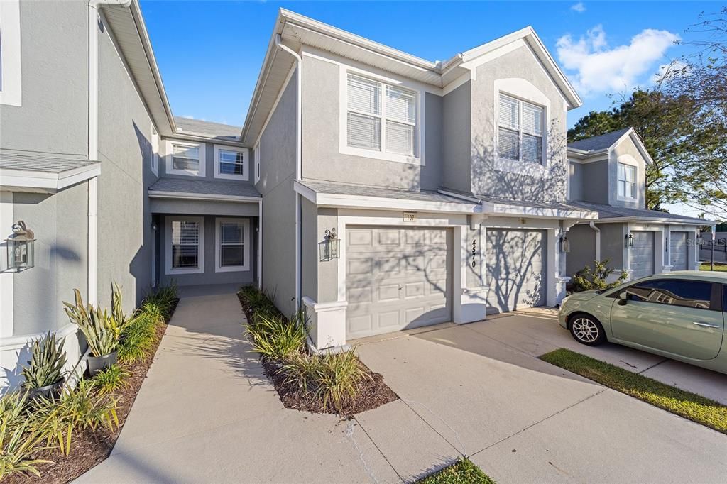 For Rent: $1,700 (3 beds, 2 baths, 1429 Square Feet)