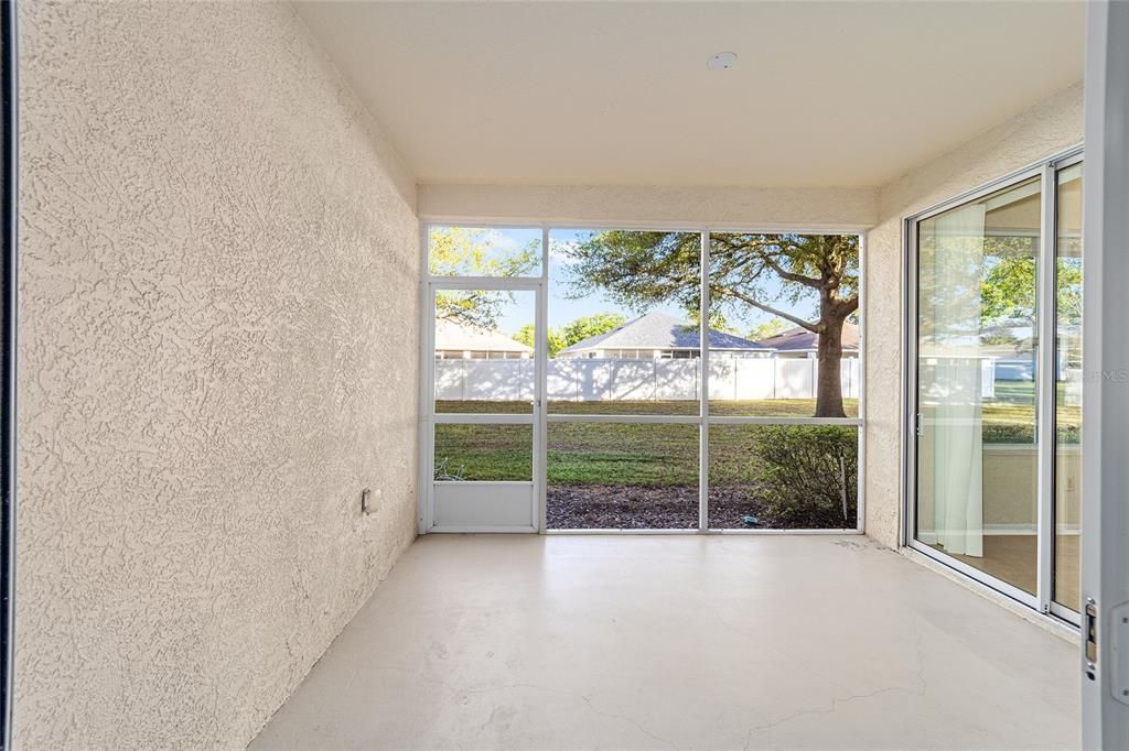 For Rent: $1,700 (3 beds, 2 baths, 1429 Square Feet)