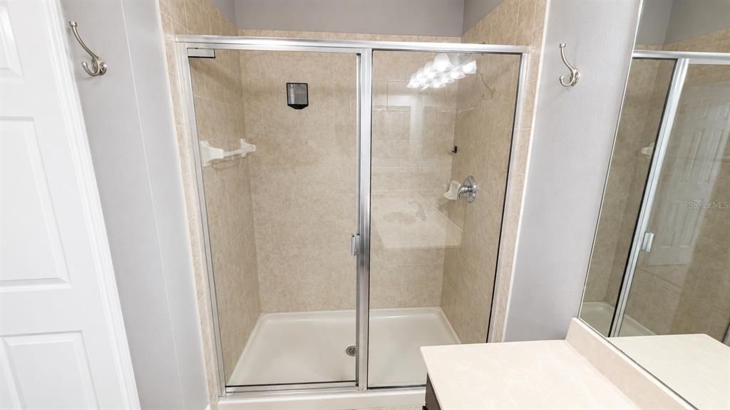 В аренду: $2,300 (3 спален, 2 ванн, 1776 Квадратных фут)