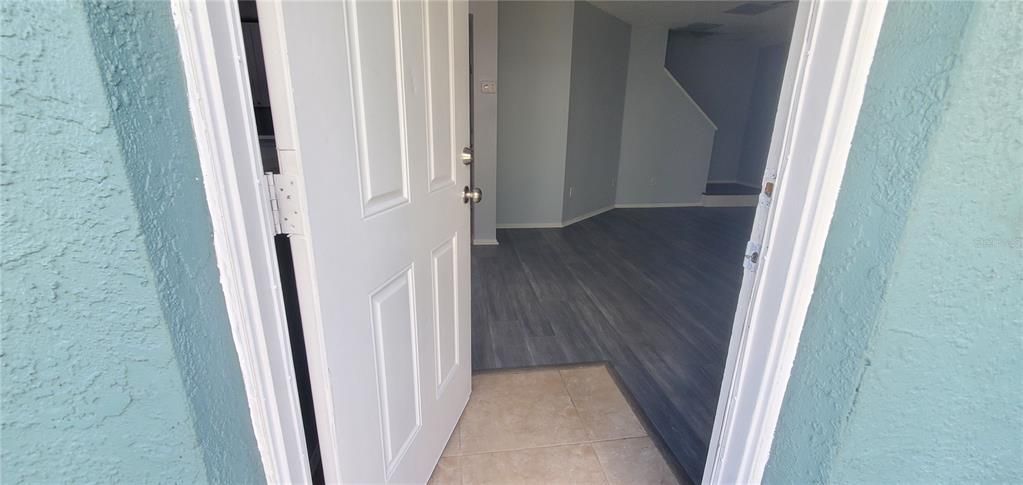 For Sale: $243,000 (3 beds, 2 baths, 1364 Square Feet)