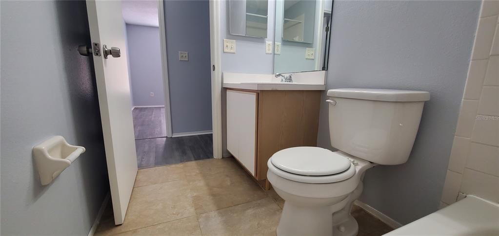 For Sale: $243,000 (3 beds, 2 baths, 1364 Square Feet)