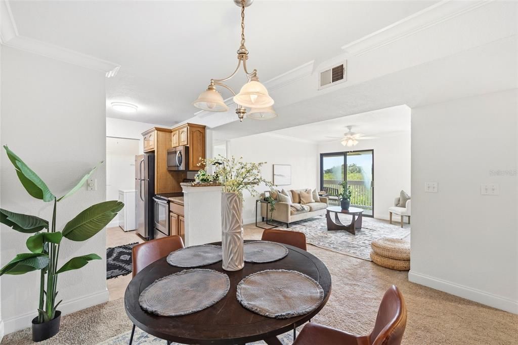 For Sale: $119,000 (1 beds, 1 baths, 705 Square Feet)