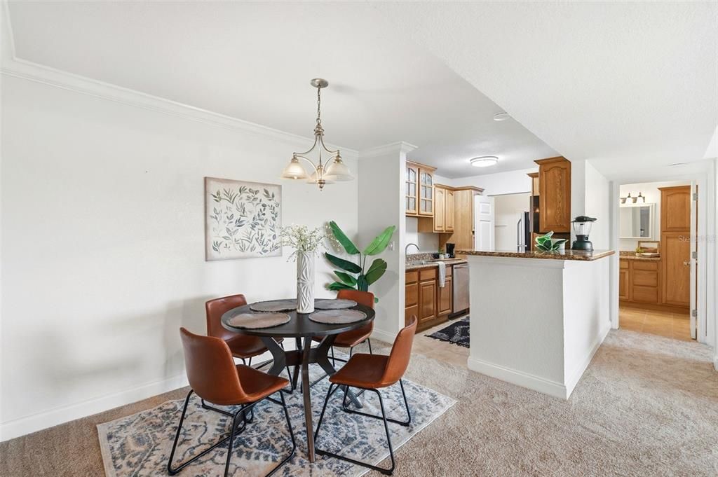 For Sale: $119,000 (1 beds, 1 baths, 705 Square Feet)