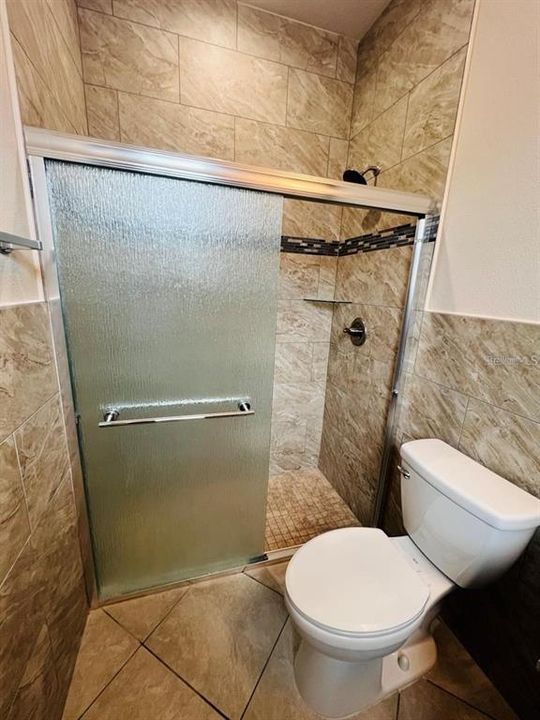 For Rent: $1,700 (3 beds, 2 baths, 1196 Square Feet)
