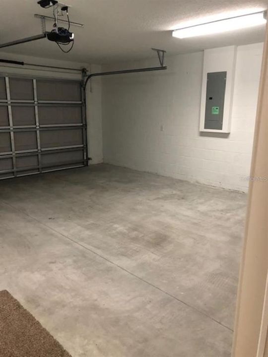 En Renta: $1,700 (3 camas, 2 baños, 1934 Pies cuadrados)