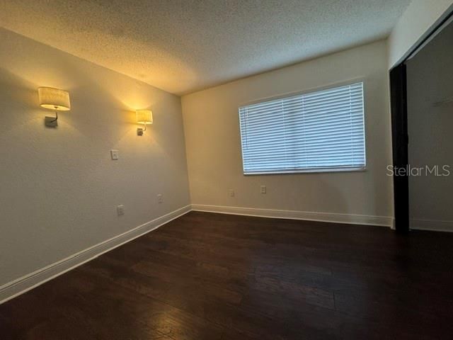 В аренду: $1,550 (2 спален, 2 ванн, 976 Квадратных фут)