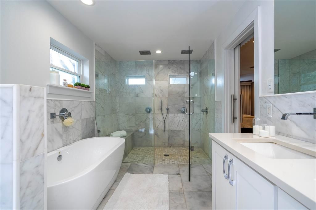 En Venta: $2,500,000 (3 camas, 2 baños, 2602 Pies cuadrados)