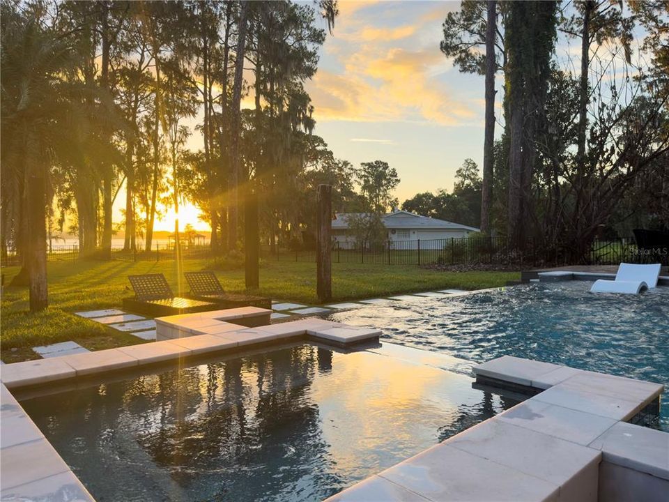 En Venta: $2,500,000 (3 camas, 2 baños, 2602 Pies cuadrados)