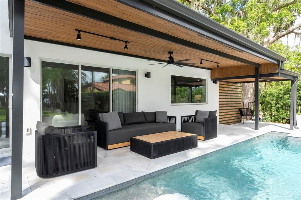 En Venta: $2,500,000 (3 camas, 2 baños, 2602 Pies cuadrados)