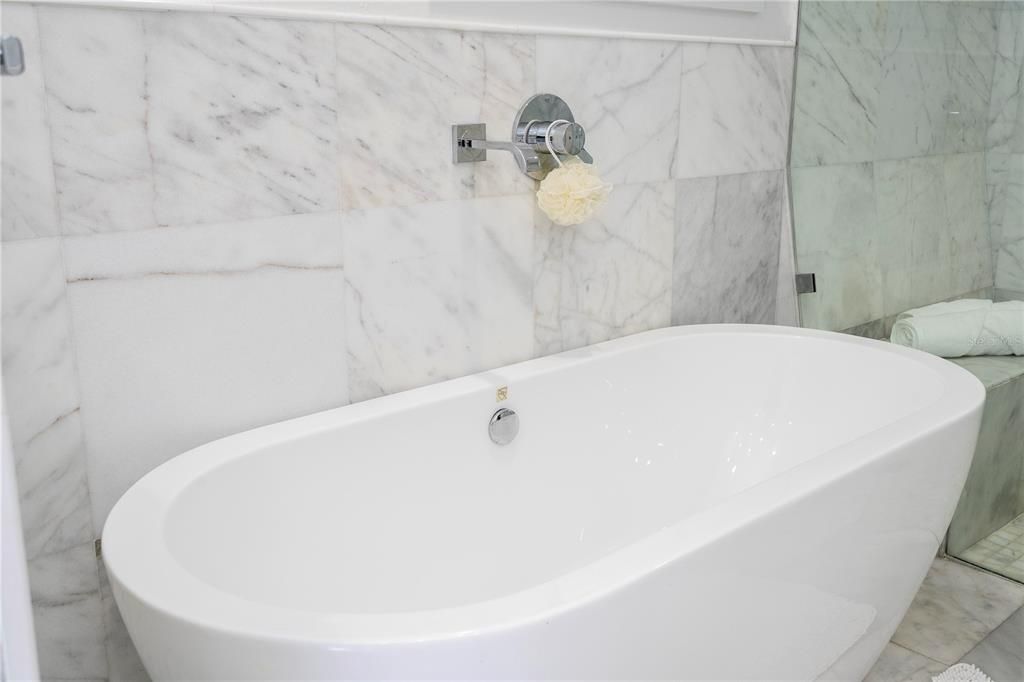 En Venta: $2,500,000 (3 camas, 2 baños, 2602 Pies cuadrados)