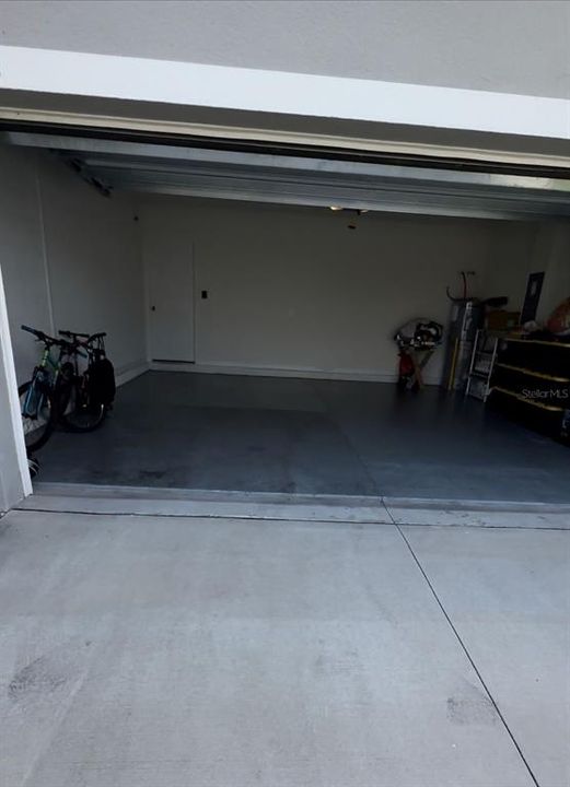 For Rent: $2,200 (3 beds, 2 baths, 1725 Square Feet)