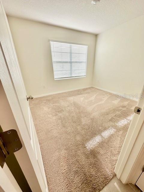 For Rent: $2,200 (3 beds, 2 baths, 1725 Square Feet)