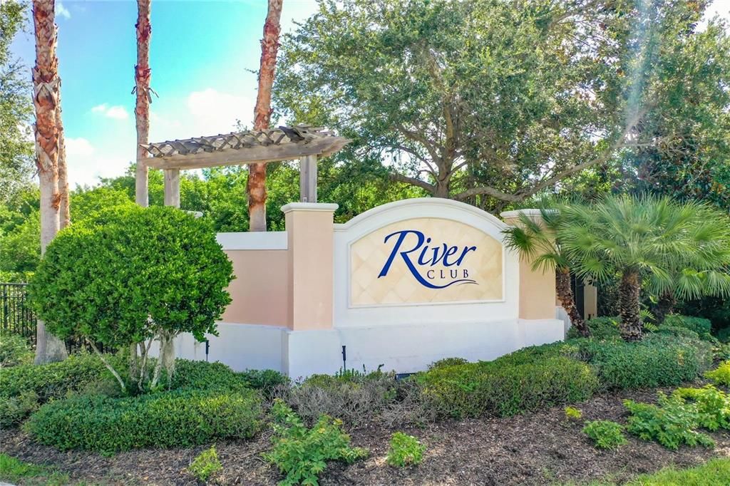 For Rent: $2,100 (3 beds, 2 baths, 1690 Square Feet)