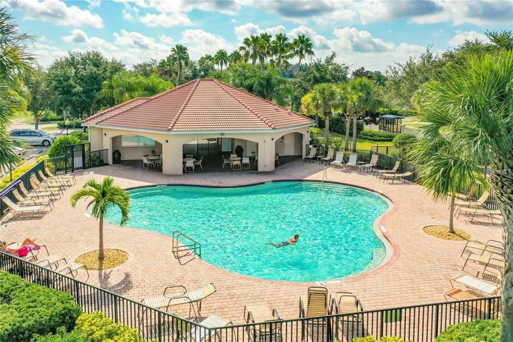 For Rent: $2,100 (3 beds, 2 baths, 1690 Square Feet)