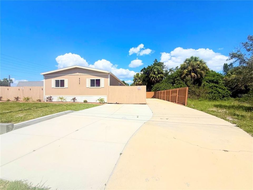 En Venta: $199,000 (4 camas, 2 baños, 1560 Pies cuadrados)