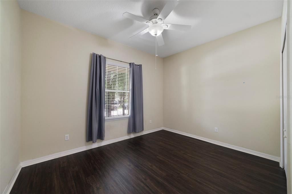 Active With Contract: $359,000 (3 beds, 2 baths, 1614 Square Feet)