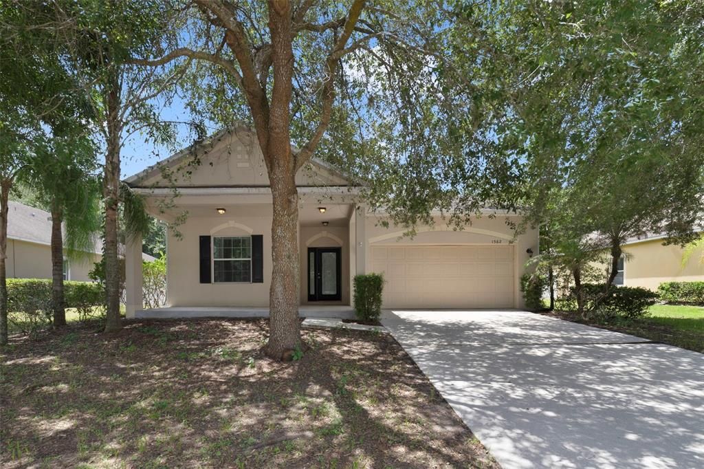 Active With Contract: $359,000 (3 beds, 2 baths, 1614 Square Feet)