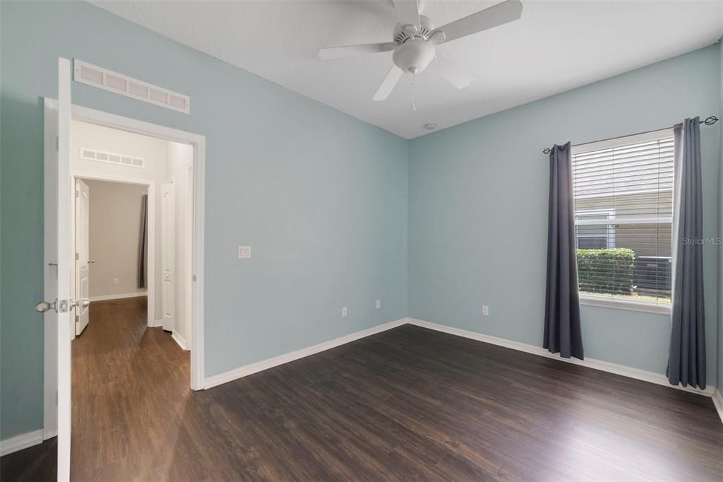Active With Contract: $359,000 (3 beds, 2 baths, 1614 Square Feet)