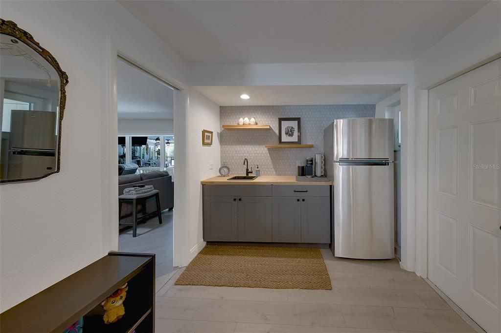 En Venta: $884,000 (3 camas, 2 baños, 2418 Pies cuadrados)