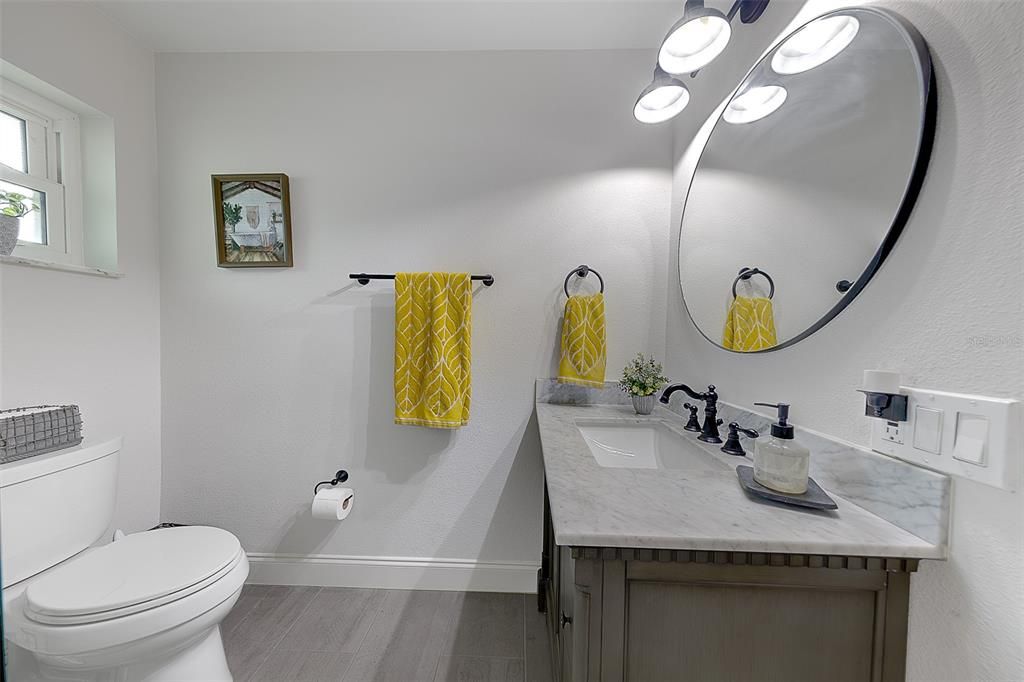 En Venta: $884,000 (3 camas, 2 baños, 2418 Pies cuadrados)