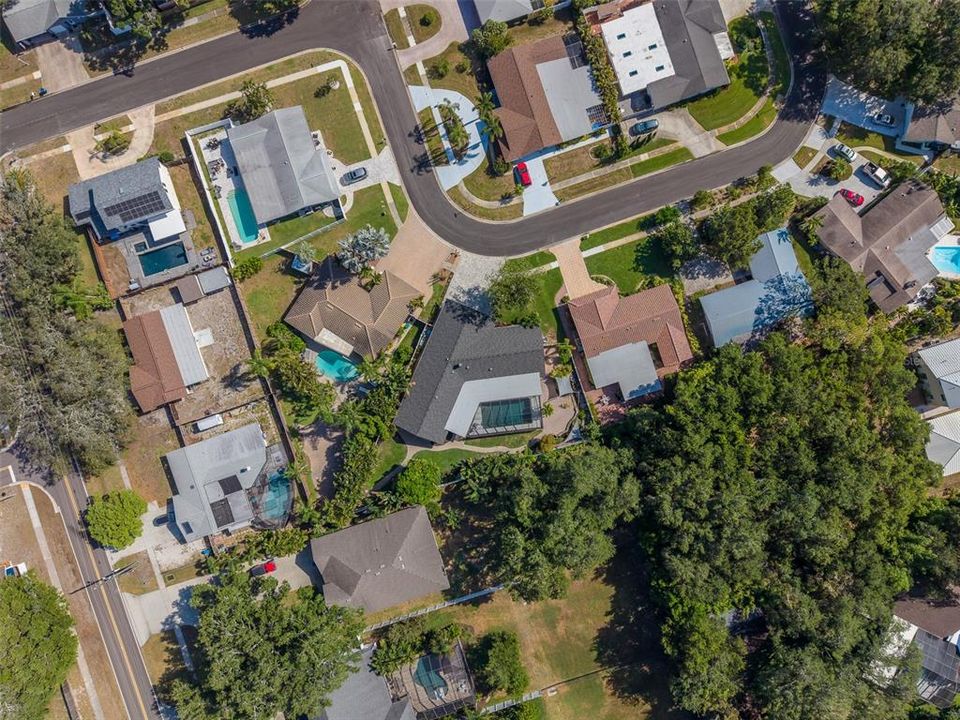 En Venta: $884,000 (3 camas, 2 baños, 2418 Pies cuadrados)