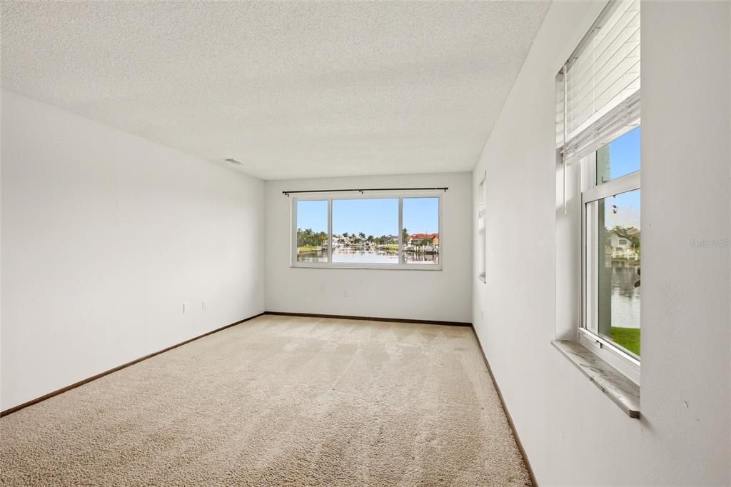 For Sale: $499,000 (3 beds, 2 baths, 2213 Square Feet)