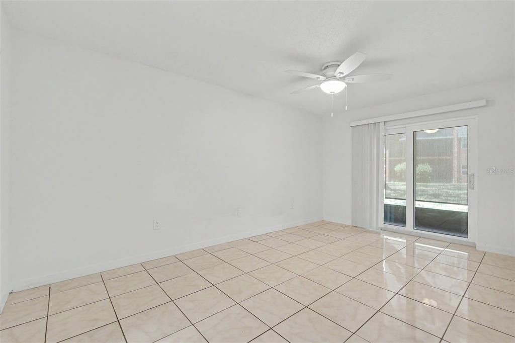 En Venta: $139,000 (2 camas, 1 baños, 900 Pies cuadrados)