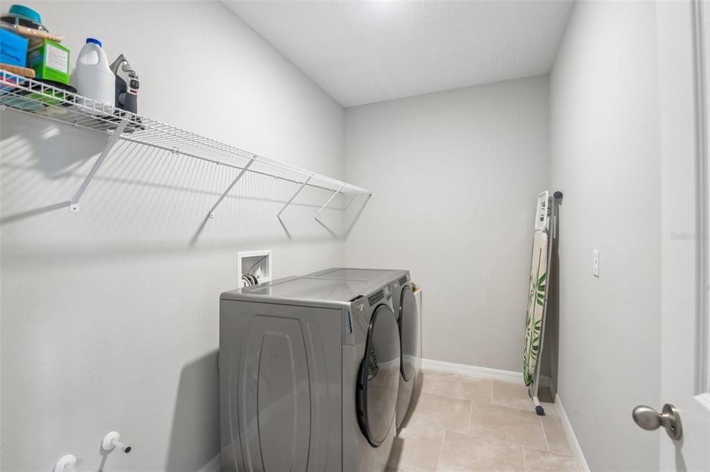 For Sale: $559,999 (4 beds, 3 baths, 3278 Square Feet)
