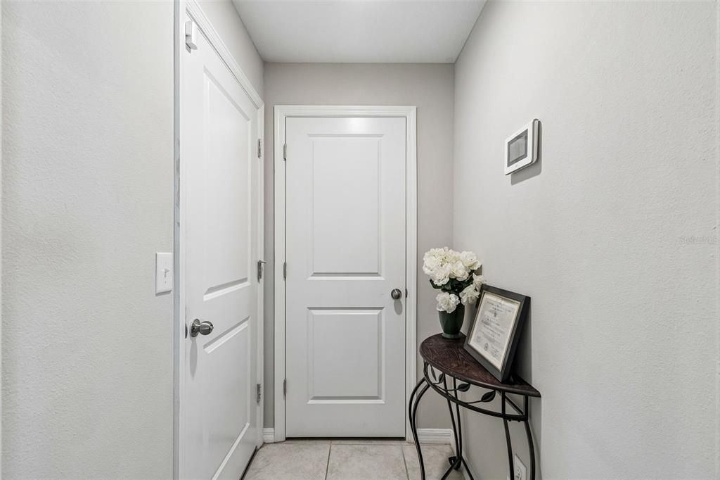 En Venta: $415,000 (4 camas, 2 baños, 2439 Pies cuadrados)