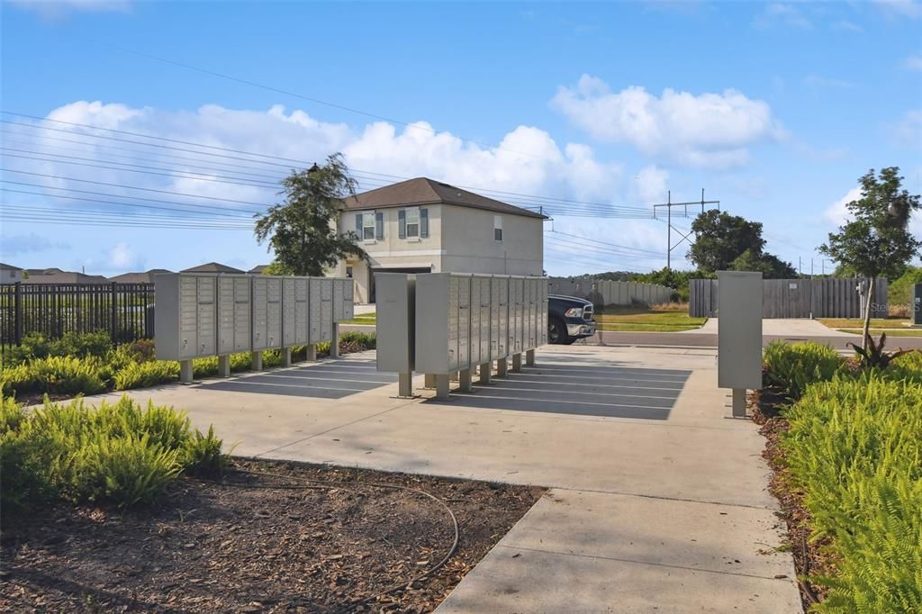 En Venta: $415,000 (4 camas, 2 baños, 2439 Pies cuadrados)