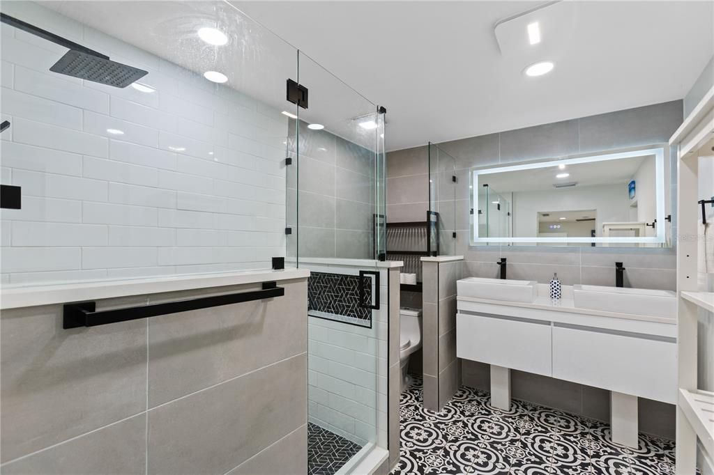 En Venta: $524,999 (4 camas, 2 baños, 1553 Pies cuadrados)